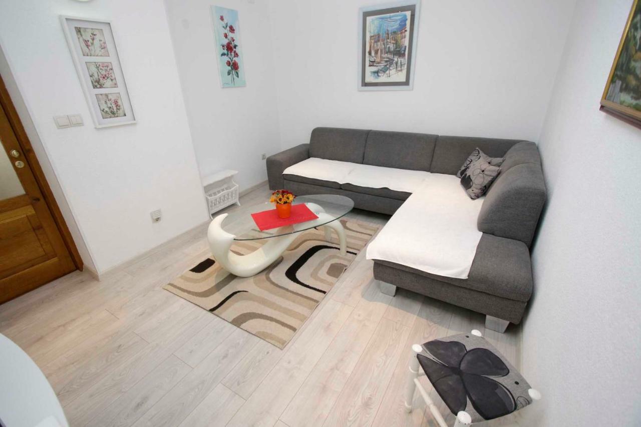 Apartmani Ivona & Ivo Makarska Buitenkant foto