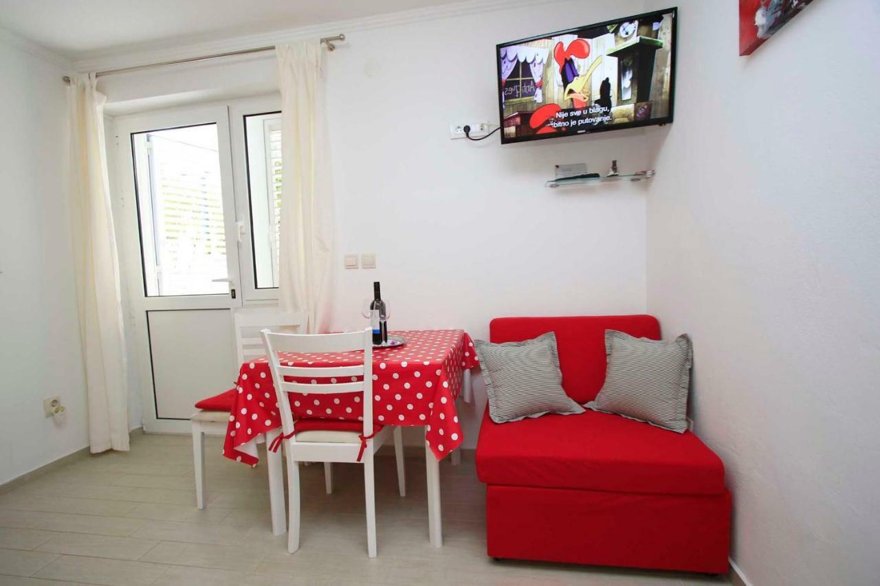 Apartmani Ivona & Ivo Makarska Buitenkant foto