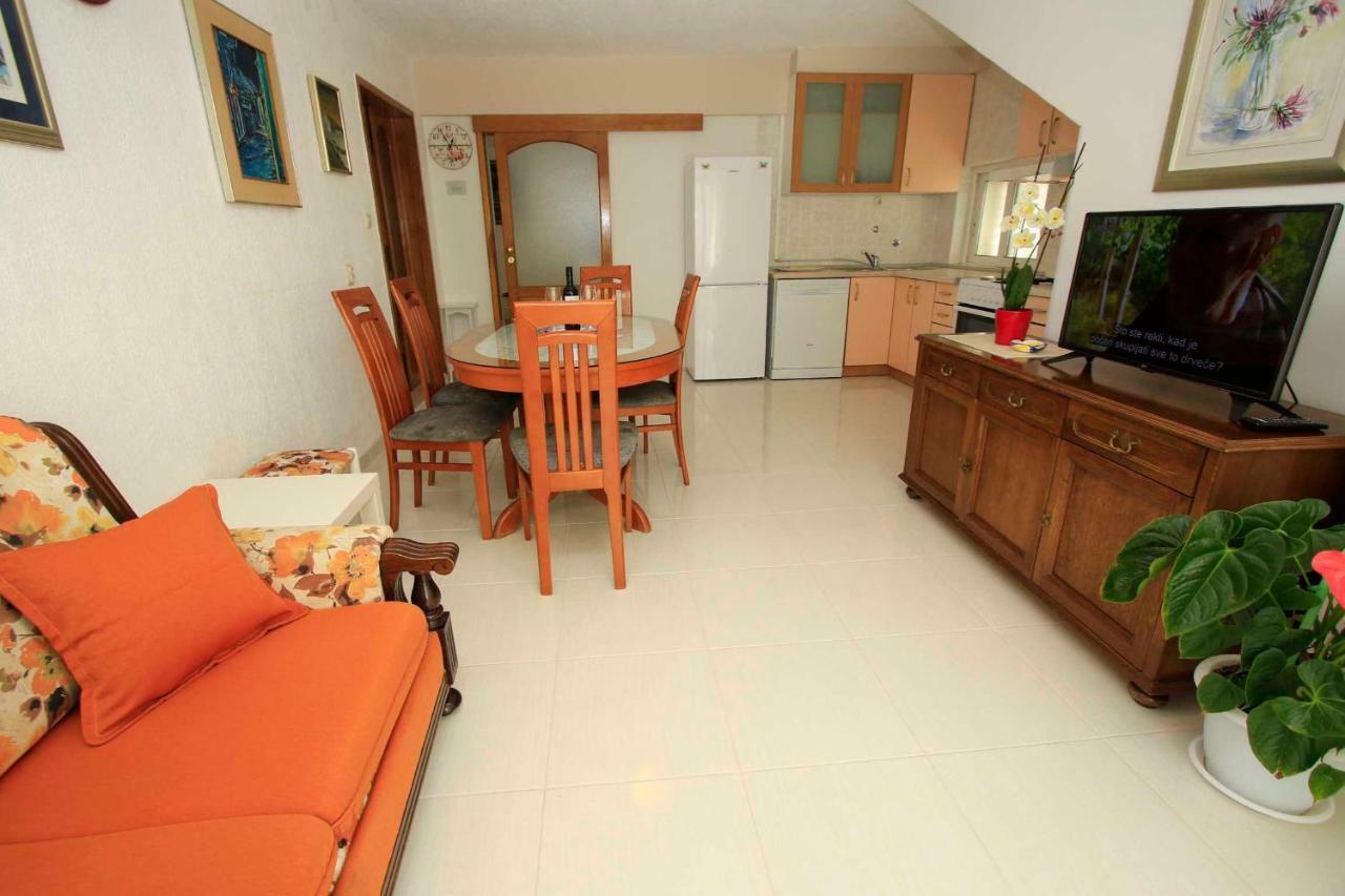Apartmani Ivona & Ivo Makarska Buitenkant foto