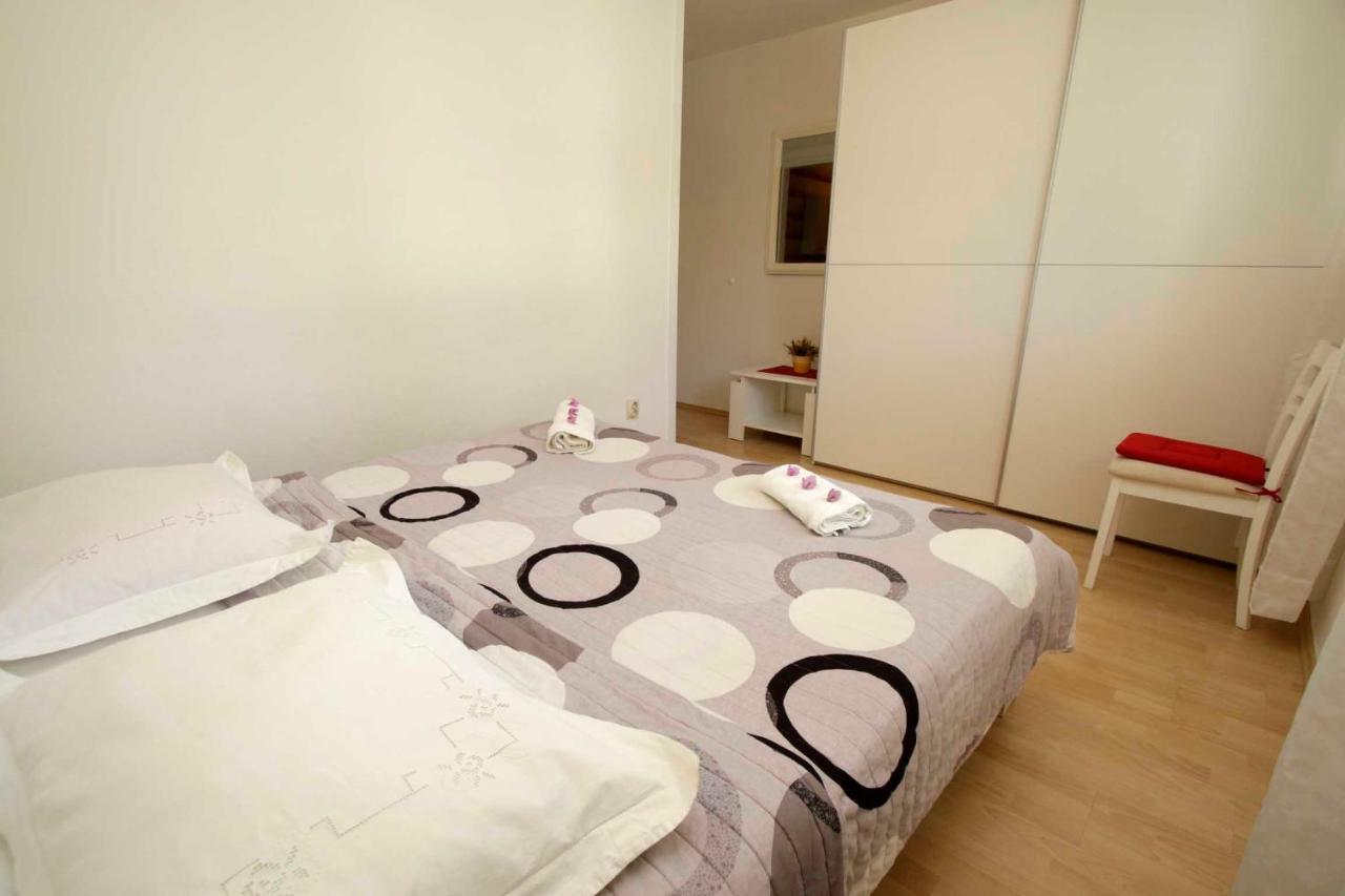 Apartmani Ivona & Ivo Makarska Buitenkant foto