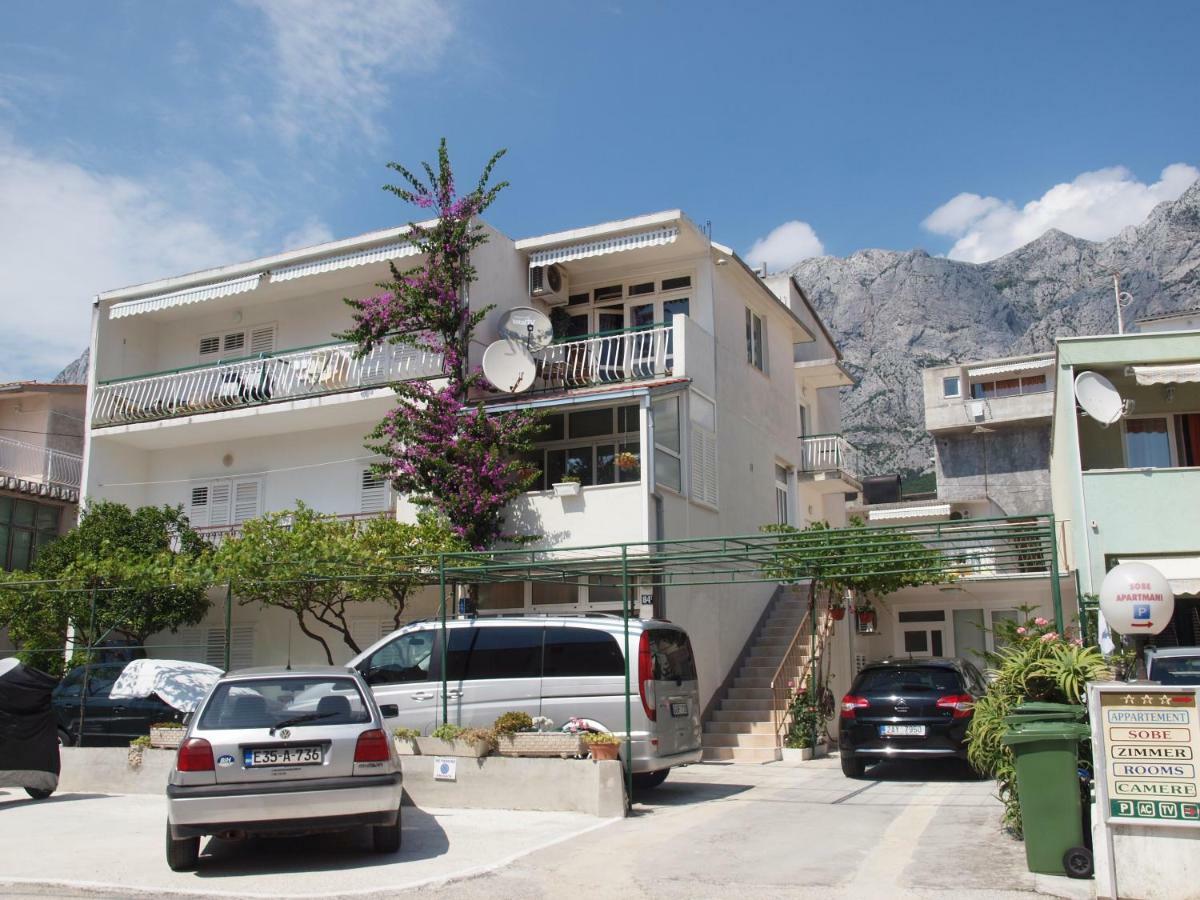 Apartmani Ivona & Ivo Makarska Buitenkant foto