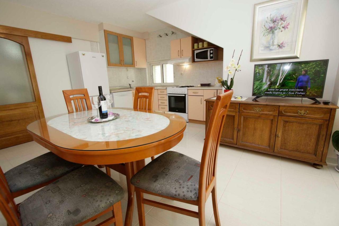 Apartmani Ivona & Ivo Makarska Buitenkant foto