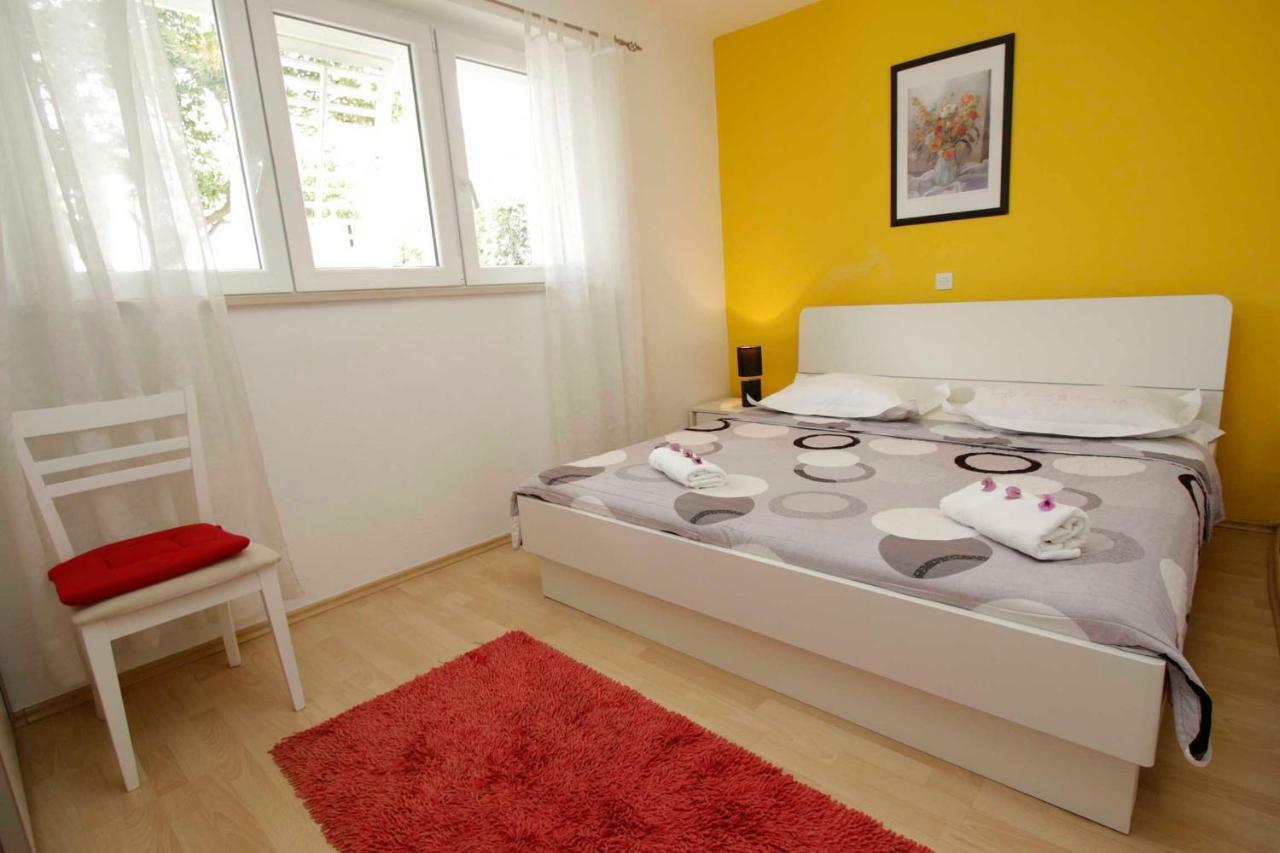 Apartmani Ivona & Ivo Makarska Buitenkant foto